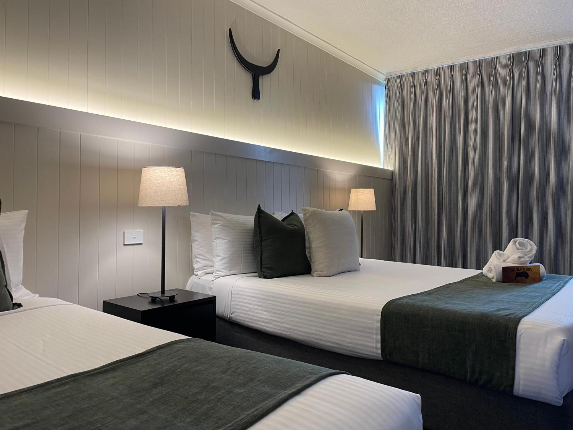 The Black Bull Motel Traralgon Dış mekan fotoğraf